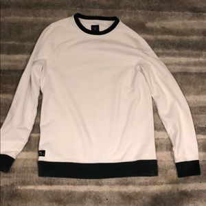 Vans white and pine green crew neck size small